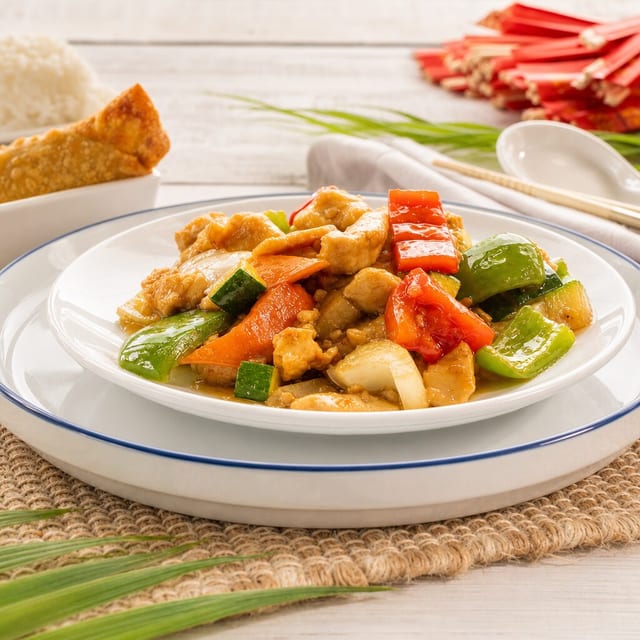 CASHEW CHICKEN.