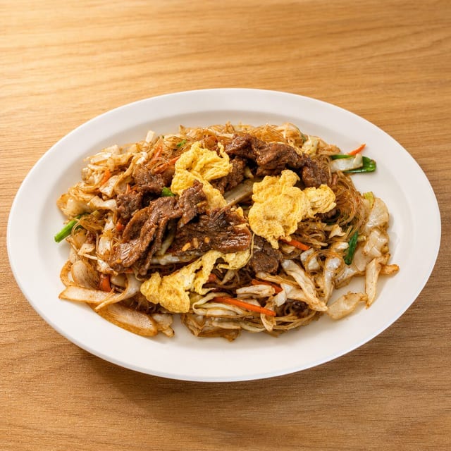 BEEF RICE NOODLES.