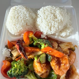 L-SHRIMP with GARLIC SAUCE